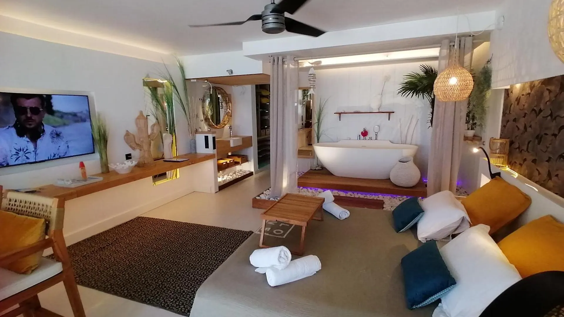 Love Beach Loft Marigot  Appartement